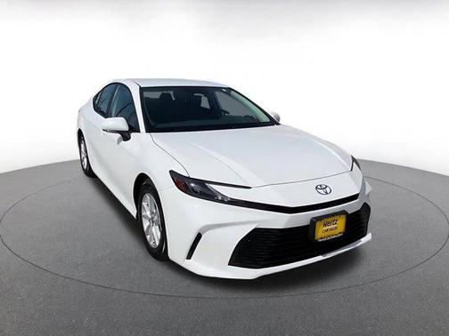 Ice Cap 2025 Toyota Camry LE