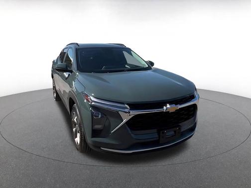 Cypress Gray 2025 Chevrolet Trax LT