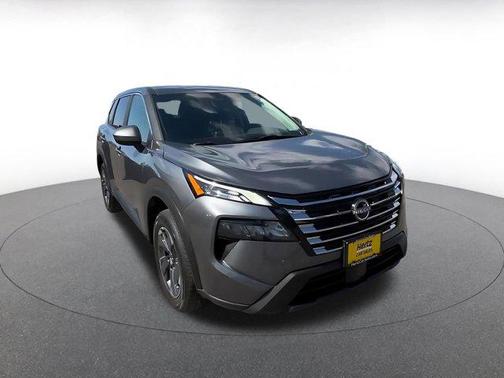 Gun Metallic 2025 Nissan Rogue SV