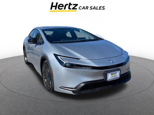2025 Toyota Prius LE