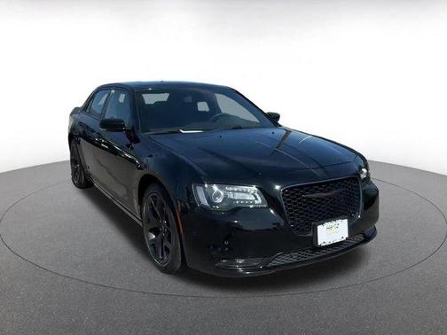 2022 Chrysler 300 S