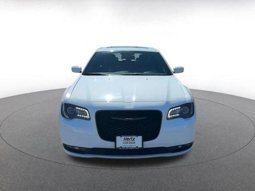 2022 Chrysler 300 S