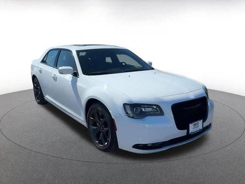 2022 Chrysler 300 S