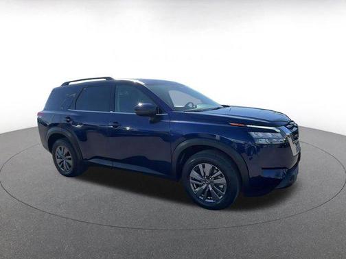 Deep Ocean Blue Pearl 2025 Nissan Pathfinder SV FWD