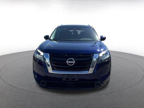 Deep Ocean Blue Pearl 2025 Nissan Pathfinder SV FWD