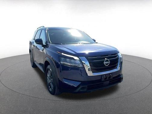 Deep Ocean Blue Pearl 2025 Nissan Pathfinder SV FWD