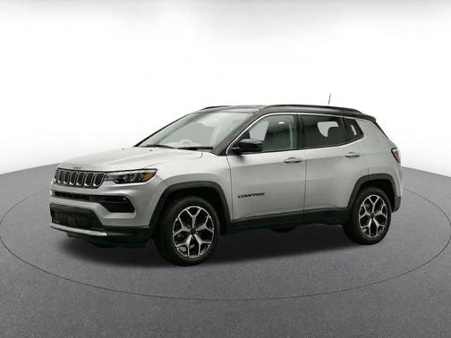 Silver Zynith Metallic Clearcoat 2025 Jeep Compass Limited