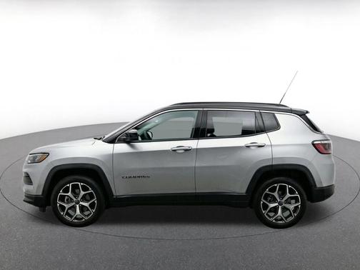 Silver Zynith Metallic Clearcoat 2025 Jeep Compass Limited