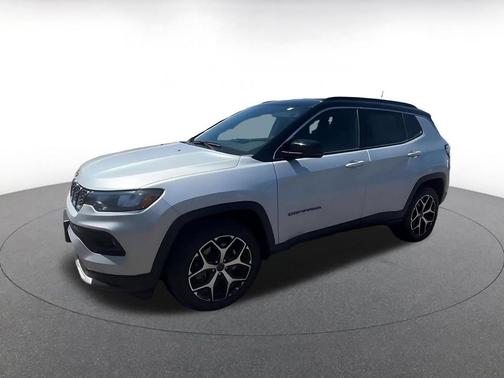 Silver Zynith Metallic Clearcoat 2025 Jeep Compass Limited