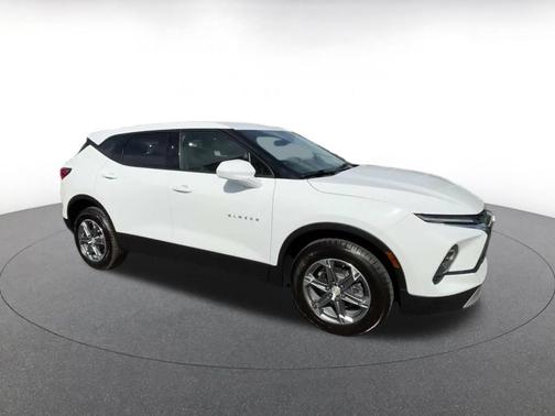 Summit White 2023 Chevrolet Blazer 2LT
