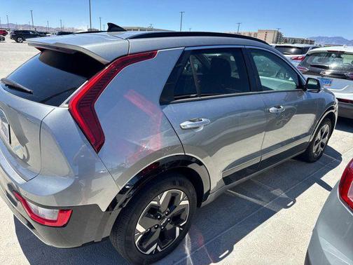2023 Kia Niro EV Wind