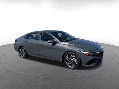 Ecotronic Gray 2025 Hyundai ELANTRA SEL
