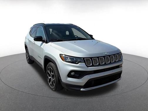 Silver Zynith Metallic Clearcoat 2025 Jeep Compass Limited
