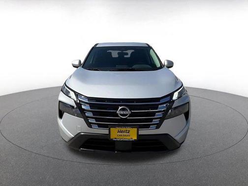 Brilliant Silver Metallic 2025 Nissan Rogue SV