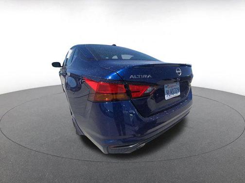 2024 Nissan Altima SR FWD
