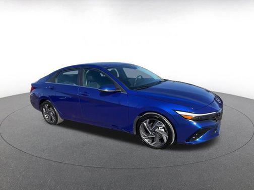 2025 Hyundai ELANTRA HEV Limited