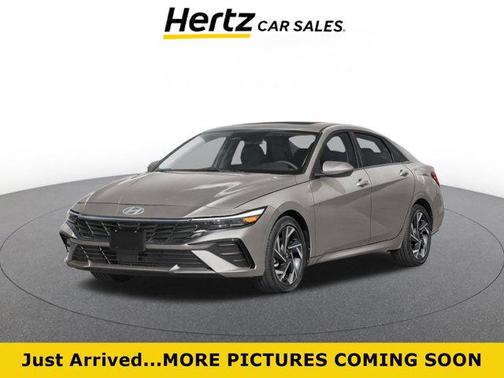Fluid Metal 2025 Hyundai ELANTRA SEL