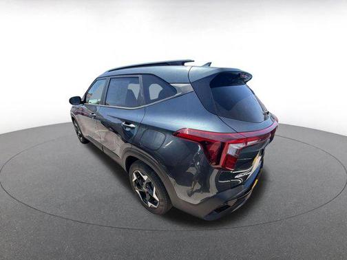 Gravity Gray 2025 Kia Seltos S
