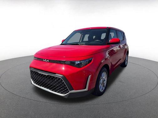 Inferno Red 2025 Kia Soul LX