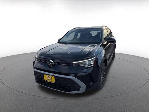Deep Black Pearl 2026 Volkswagen Taos SE