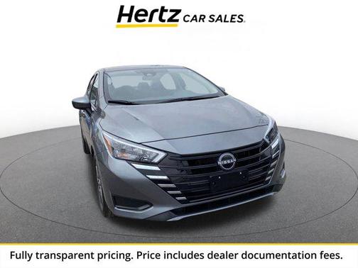 Gun Metallic 2025 Nissan Versa 1.6 SV