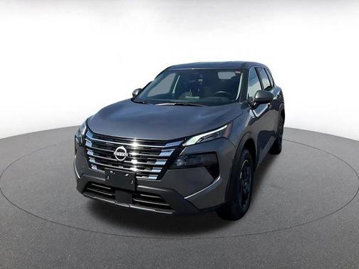 Gun Metallic 2025 Nissan Rogue SV
