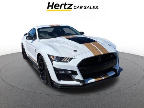 2022 Ford Shelby GT500 Base