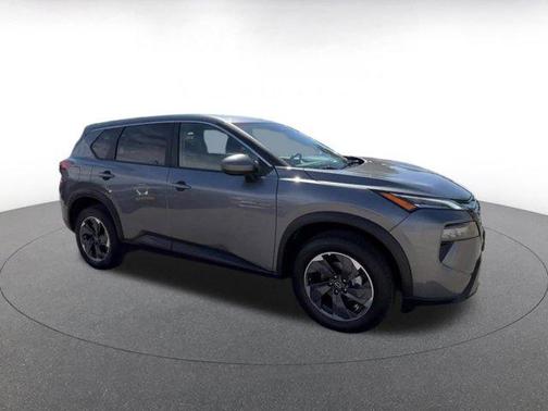 Gun Metallic 2025 Nissan Rogue SV