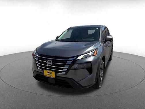 Gun Metallic 2025 Nissan Rogue SV