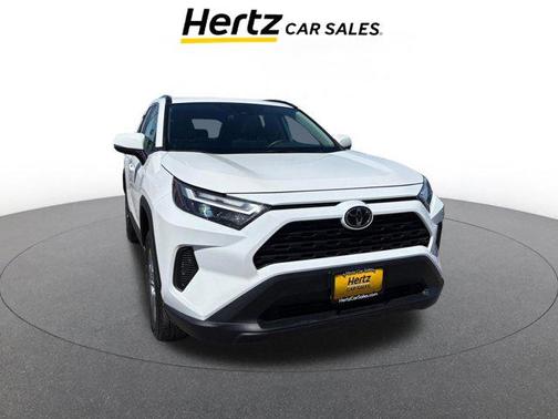 Ice Cap 2025 Toyota RAV4 XLE