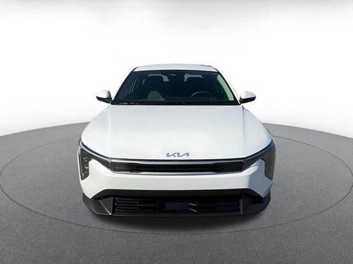 Snow White Pearl 2025 Kia K4 LXS