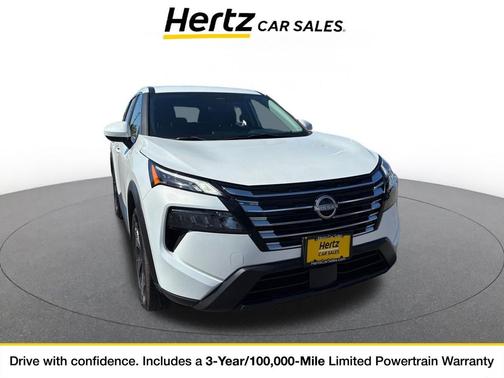 Everest White Pearl 2024 Nissan Rogue SV