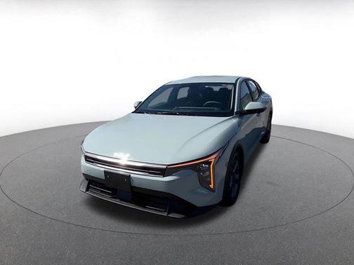 Morning Haze 2025 Kia K4 LXS