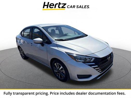 Brilliant Silver Metallic 2025 Nissan Versa 1.6 SV