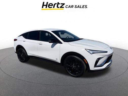 Summit White 2025 Buick Envista Sport Touring FWD