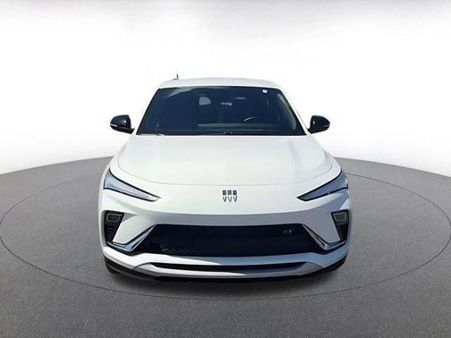 Summit White 2025 Buick Envista Sport Touring FWD