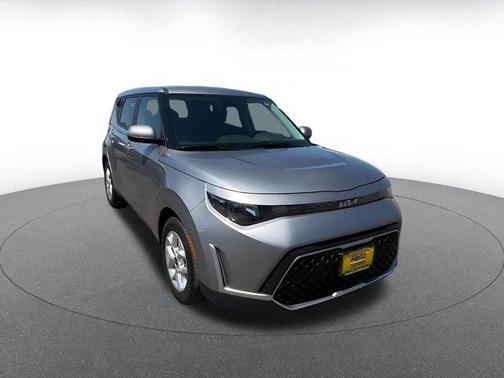 Steel Gray 2025 Kia Soul LX