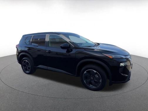 Super Black 2025 Nissan Rogue SV