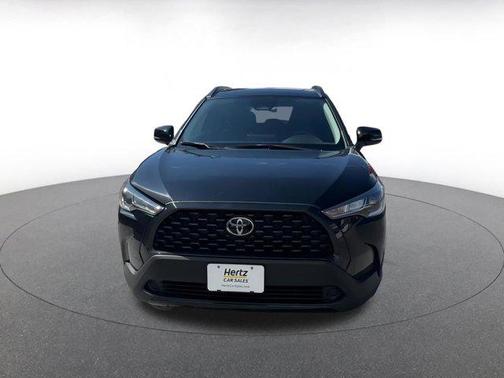 2025 Toyota Corolla Cross LE