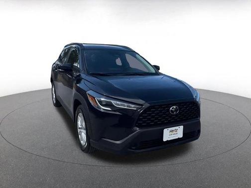 2025 Toyota Corolla Cross LE