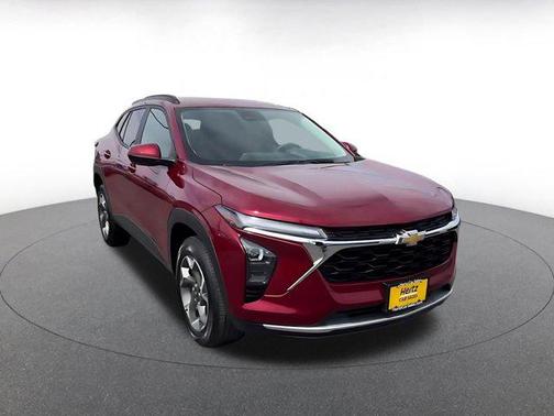 Crimson Metallic 2025 Chevrolet Trax LT