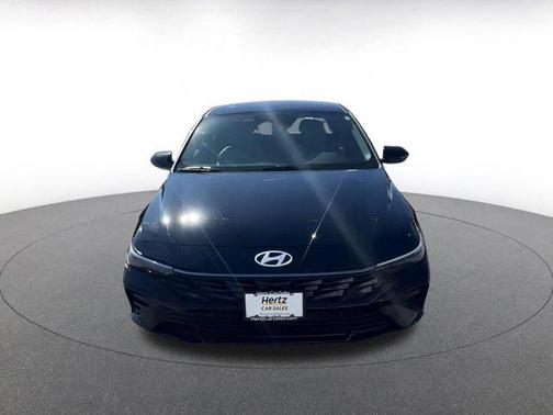 2025 Hyundai ELANTRA HEV Limited