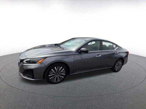 Gun Metallic 2025 Nissan Altima SV FWD