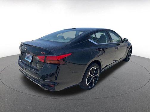 2024 Nissan Altima SR Intelligent AWD
