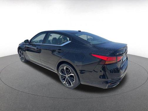 2024 Nissan Altima SR Intelligent AWD