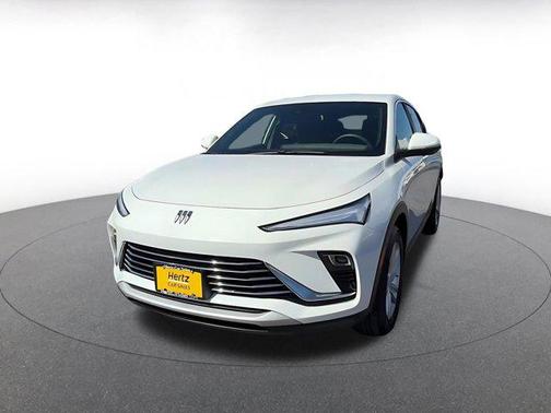 Summit White 2025 Buick Envista Preferred FWD