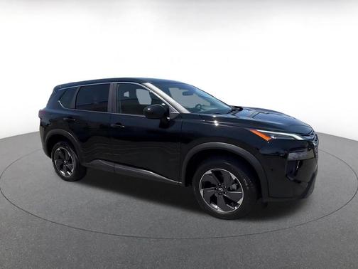 Super Black 2025 Nissan Rogue SV