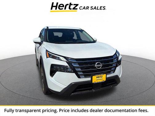 Everest White Pearl 2025 Nissan Rogue SV