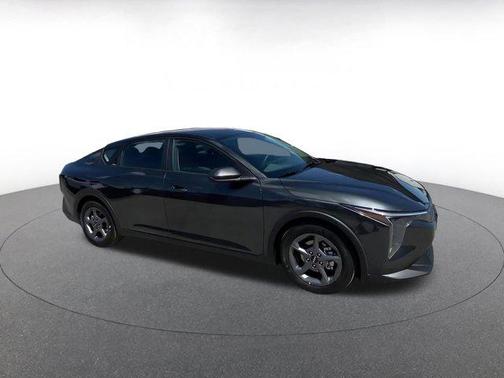 Interstellar Gray 2025 Kia K4 LXS