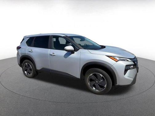 Brilliant Silver Metallic 2025 Nissan Rogue SV